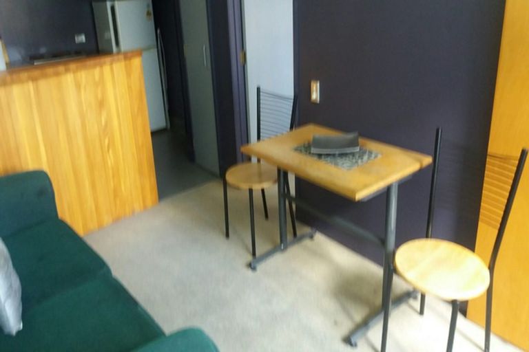 Photo of property in St Pauls Apartments, 42/43 Mulgrave Street, Thorndon, Wellington, 6011