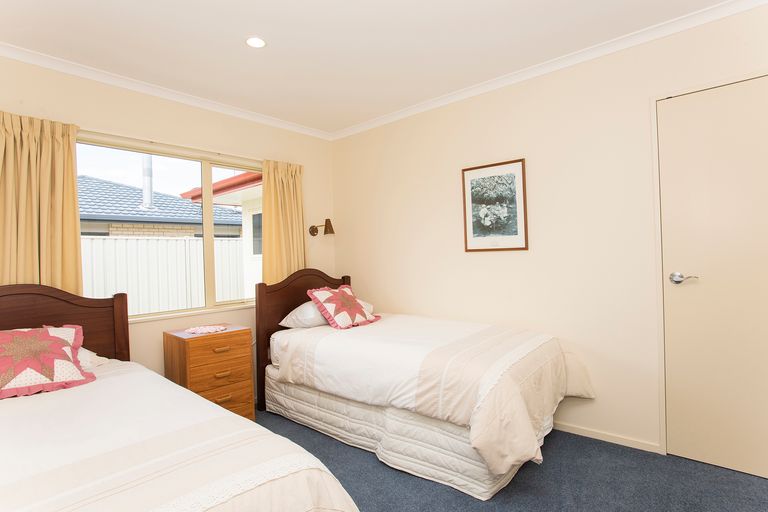 Photo of property in 19 Margaret Place, Lytton West, Gisborne, 4010