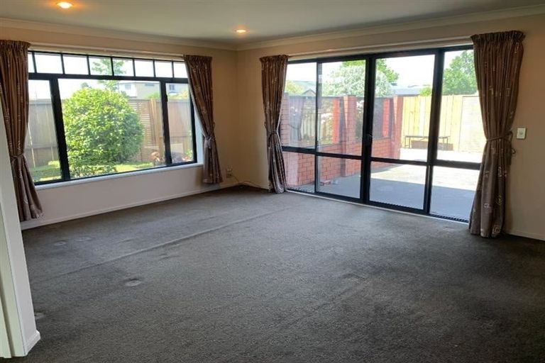 Photo of property in 49 Eaglesome Avenue, Aidanfield, Christchurch, 8025