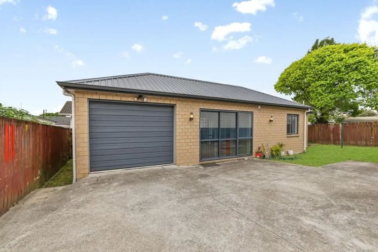 Photo of property in 50 Te Irirangi Drive, Clover Park, Auckland, 2019