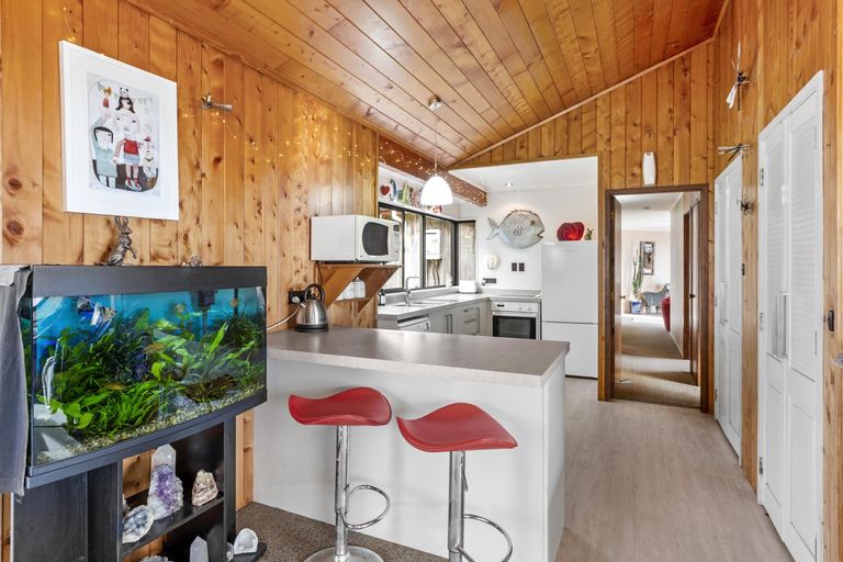 Photo of property in 121 Maungatawhiri Road, Raglan, 3295