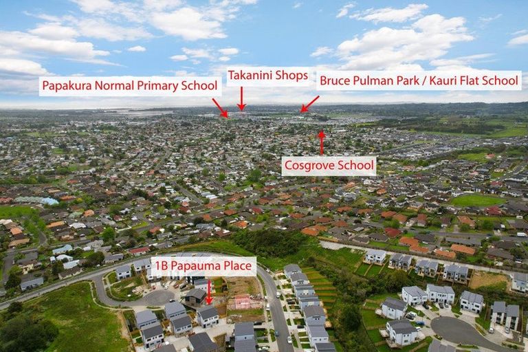 Photo of property in 1 Papauma Place, Papakura, 2110