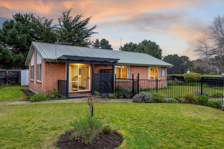 Photo of property in 47 Grantley Street, New Brighton, Christchurch, 8083