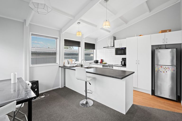 Photo of property in 9a Fraser Street, Masterton, 5810