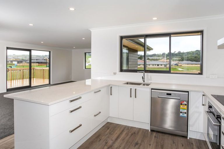 Photo of property in 5 Springburn Place, Pokeno, 2402