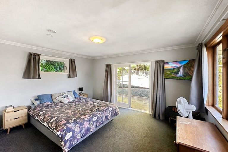 Photo of property in 79 Stokes Valley Road, Stokes Valley, Lower Hutt, 5019
