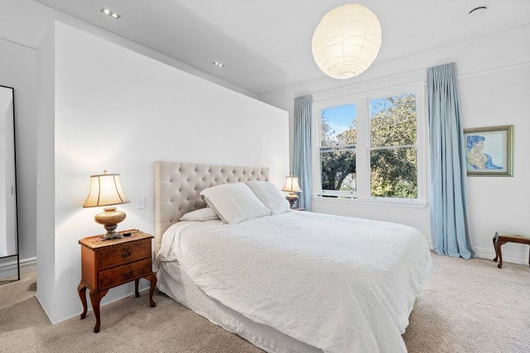 Photo of property in 93 Kuratawhiti Street, Greytown, 5794