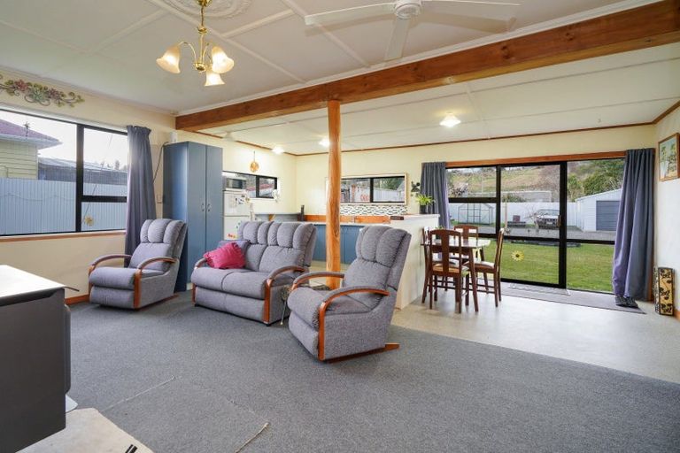 Photo of property in 17 Leithen Street, Nightcaps, 9630