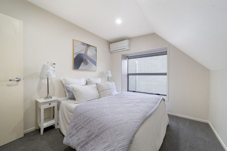 Photo of property in 76n Edmonton Road, Henderson, Auckland, 0612