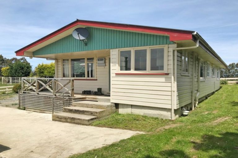 Photo of property in 62 Clinton Highway, Te Houka, Balclutha, 9273