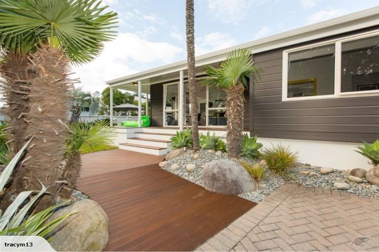 Photo of property in 32 Pacific Avenue, Mount Maunganui, 3116