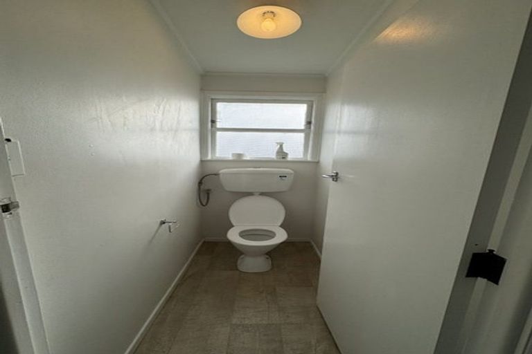 Photo of property in 7 Rondorlyn Place, Manurewa, Auckland, 2102