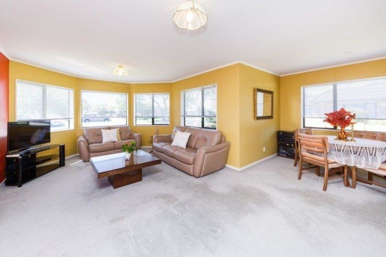 Photo of property in 712 Pioneer Highway, Takaro, Palmerston North, 4412