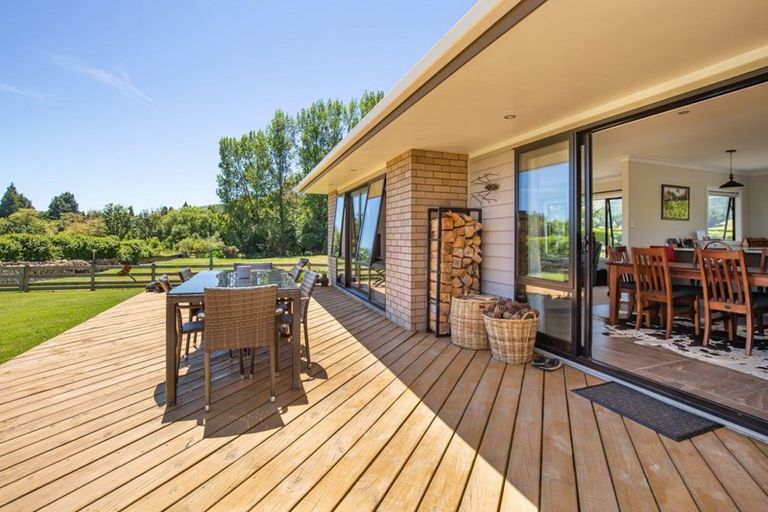 Photo of property in 19 Denton Road, Levin, 5571