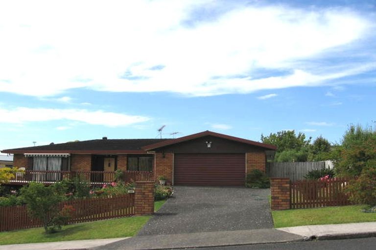 Photo of property in 1/34 Toroa Street, Torbay, Auckland, 0630