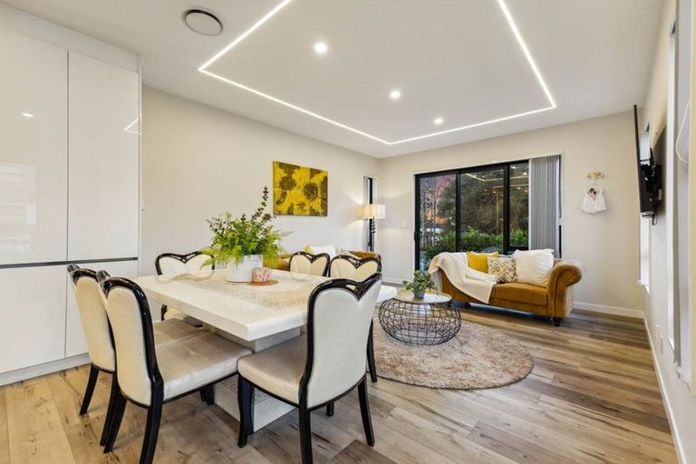 Photo of property in 44 Tannaghmore Drive, Flat Bush, Auckland, 2019