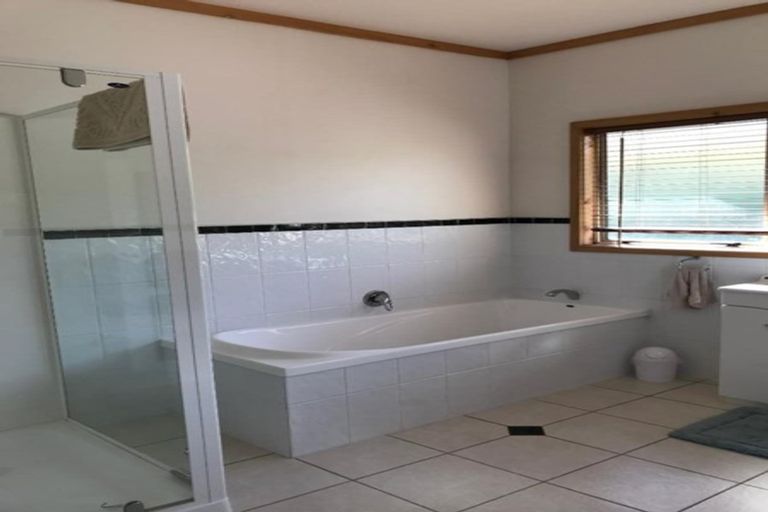 Photo of property in 390 Rowe Road, Ohauiti, Tauranga, 3173
