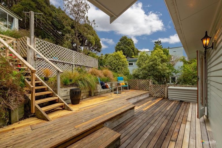 Photo of property in 108 Seddon Street, Naenae, Lower Hutt, 5011