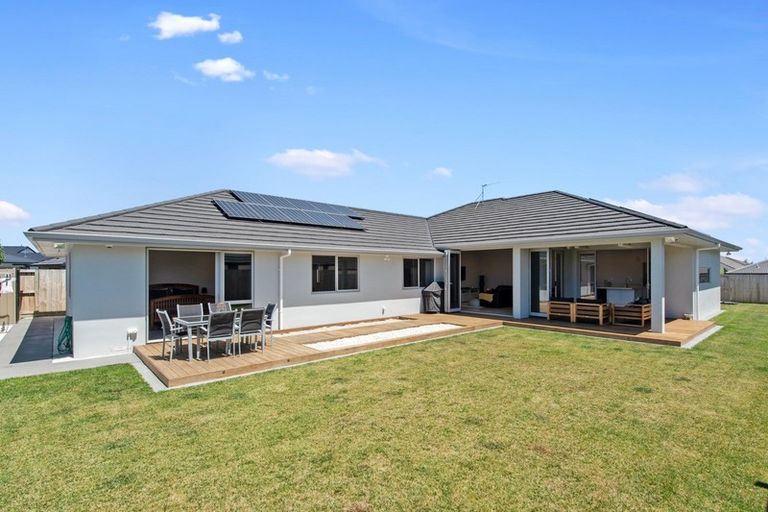 Photo of property in 5 Falcon Court, Flagstaff, Hamilton, 3210