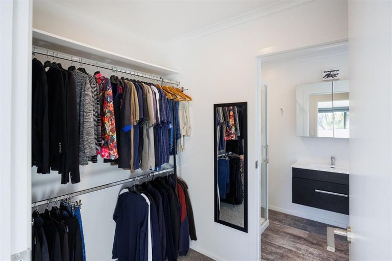 Photo of property in 1 William Street, Marton, 4710