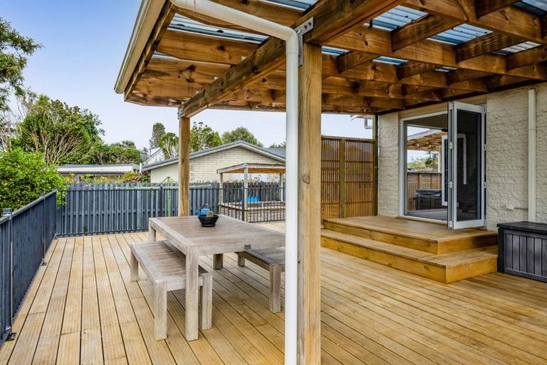 Photo of property in 12 Rennell Street, Frankleigh Park, New Plymouth, 4310