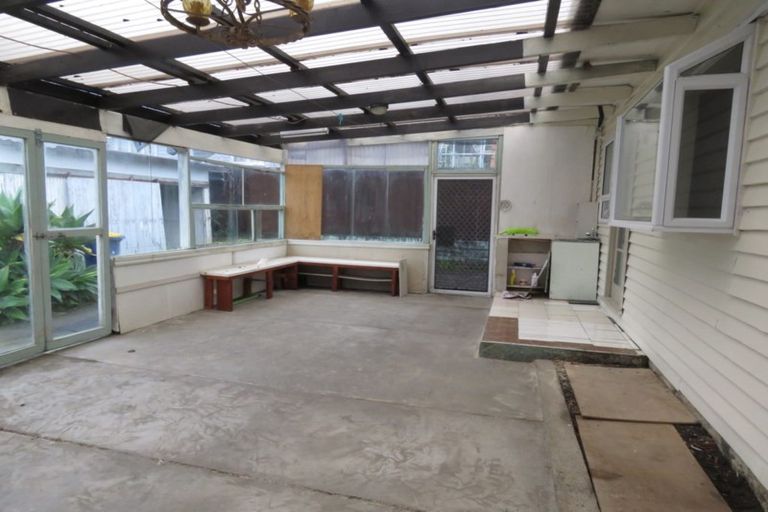 Photo of property in 53 Routley Drive, Glen Eden, Auckland, 0602