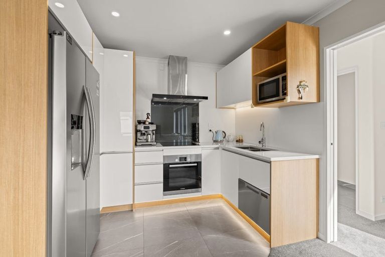 Photo of property in 4/44 Brockworth Place, Riccarton, Christchurch, 8011
