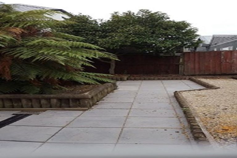 Photo of property in 2/110 Caledonian Road, St Albans, Christchurch, 8014