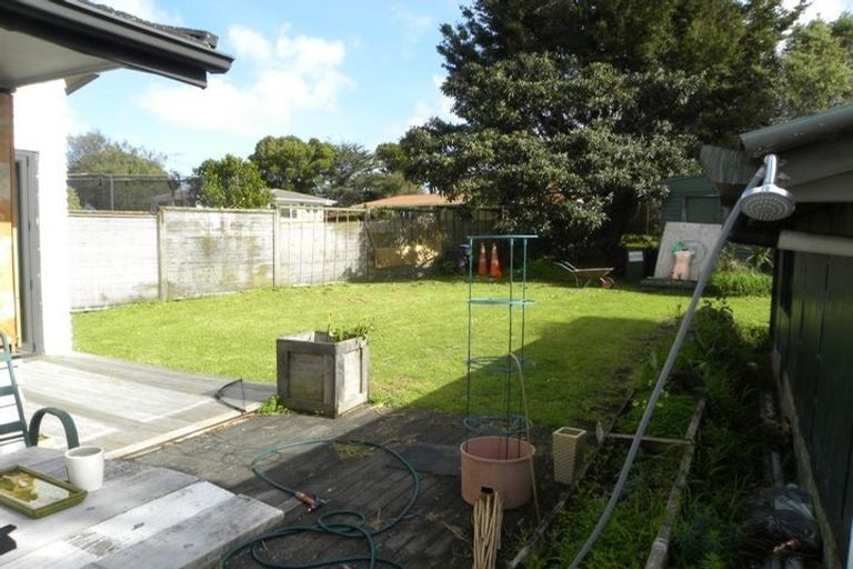 Photo of property in 3 Watene Road, Mount Wellington, Auckland, 1060