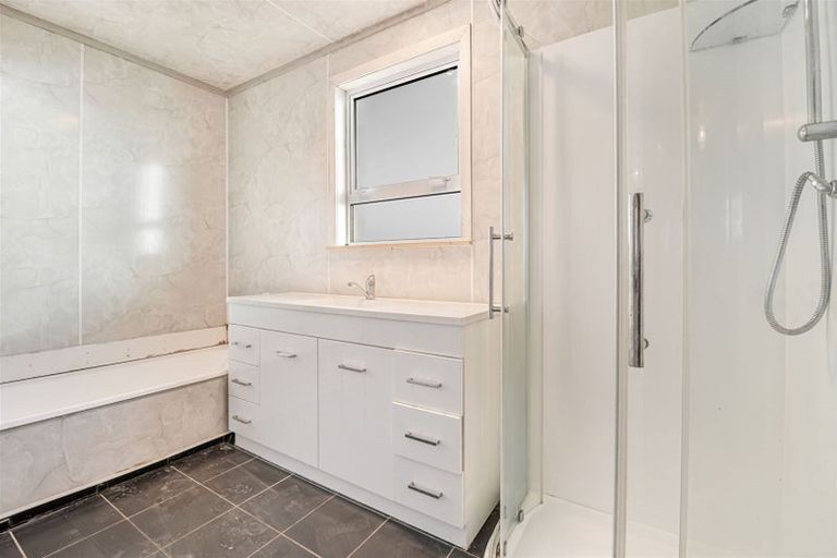 Photo of property in 49 Royal Road, Massey, Auckland, 0614