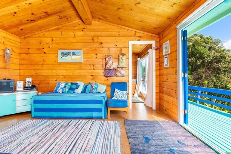 Photo of property in 24 Koutu Beach Road, Opononi, Kaikohe, 0473