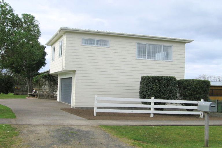 Photo of property in 13 Pa Road, Hahei, Whitianga, 3591