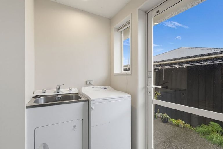 Photo of property in 2/14 Nicholls Road, Halswell, Christchurch, 8025