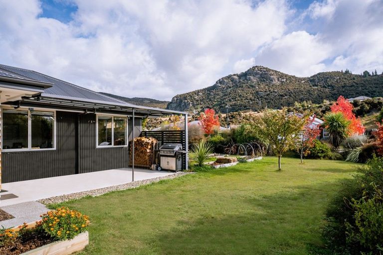 Photo of property in Snowberry Street, Albert Town, Wanaka, 9305