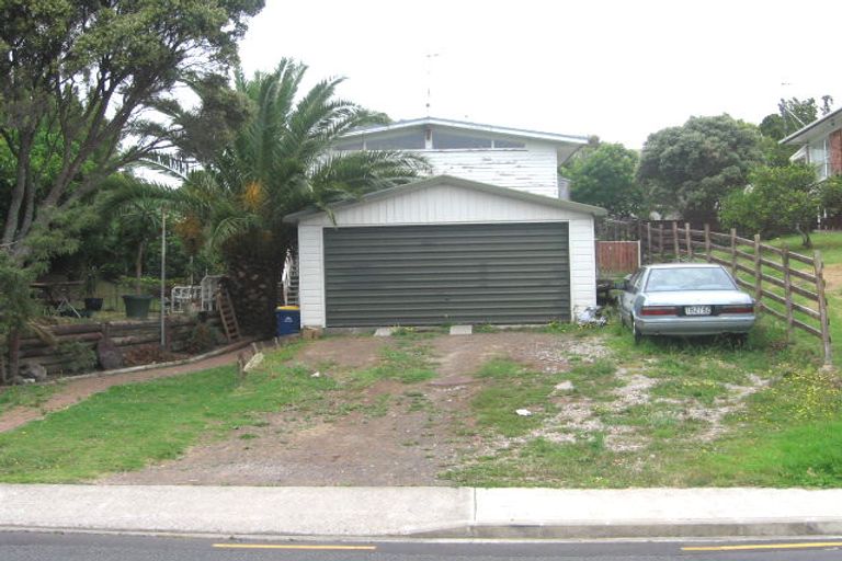 Photo of property in 6 Waverley Avenue, Glenfield, Auckland, 0629