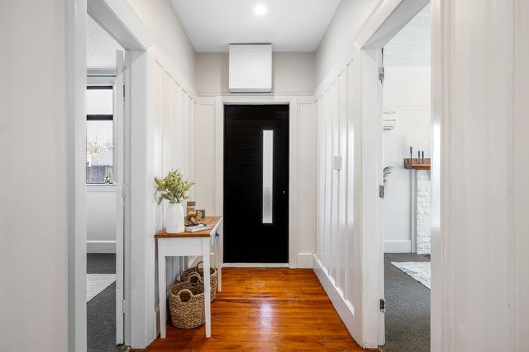 Photo of property in 59 Torrens Road, Hillmorton, Christchurch, 8024