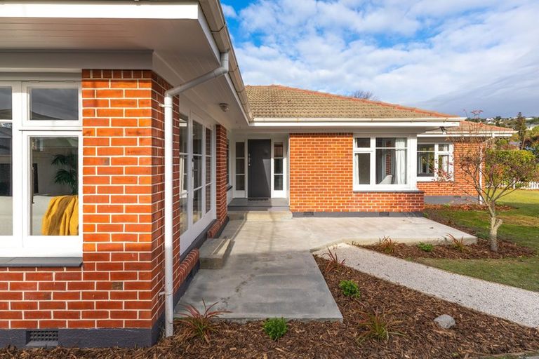 Photo of property in 18 Remuera Avenue, Cashmere, Christchurch, 8022