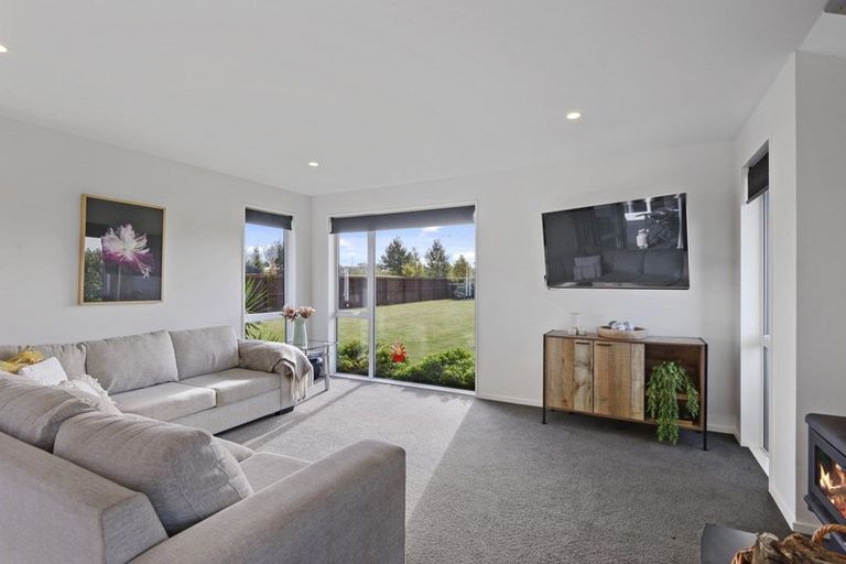 Photo of property in 11 Haymakers Crescent, Rolleston, 7614