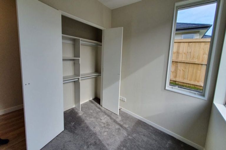 Photo of property in 10 Hukihuki Drive, Takanini, 2110