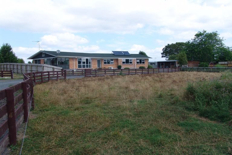 Photo of property in 590 Kakaramea Road, Ngahinapouri, Te Awamutu, 3876