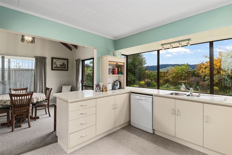 Photo of property in 18 Homewood Avenue, Levin, 5510