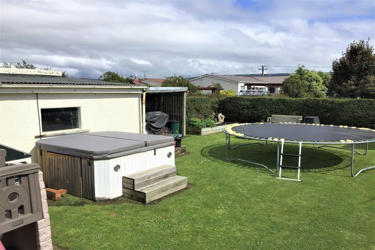 Photo of property in 27 Perth Street, Mosgiel, 9024
