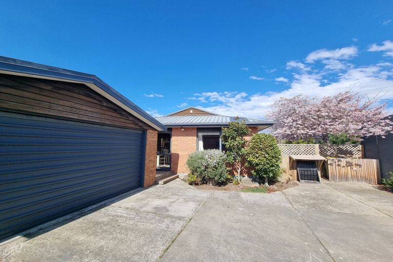 Photo of property in 270a Mairehau Road, Burwood, Christchurch, 8083