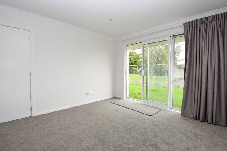 Photo of property in 9 Victoria Street, Carterton, 5713