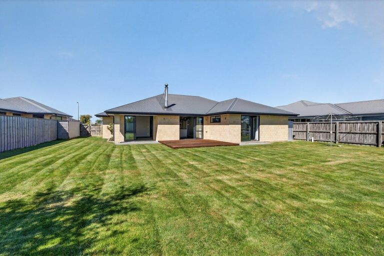 Photo of property in 7 Cressy Place, Darfield, 7510