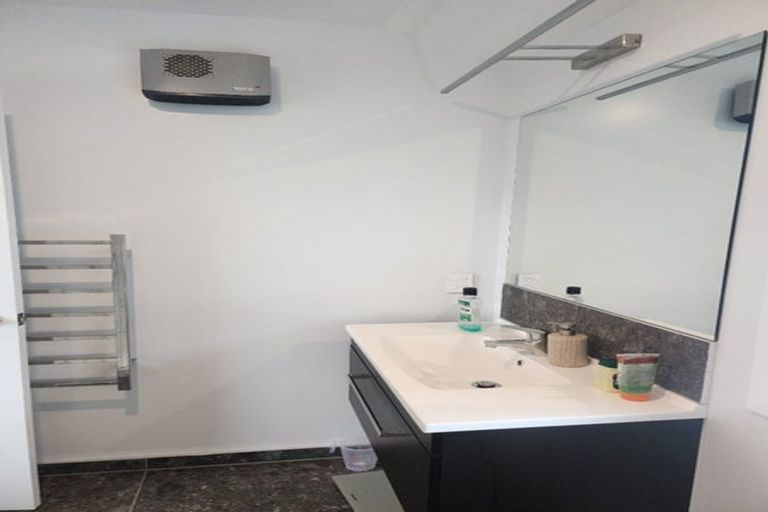 Photo of property in 33 Te Kanawa Lane, Rolleston, 7615