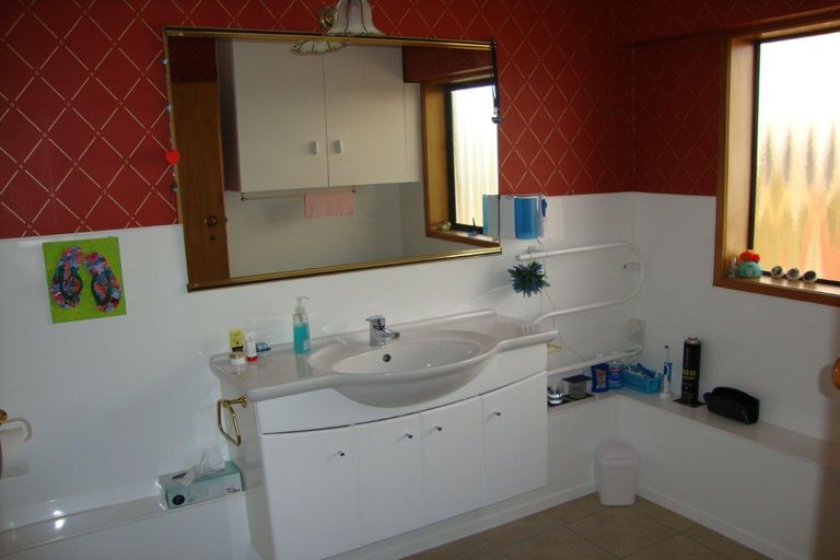 Photo of property in 22c Davis Crescent, Paihia, 0200