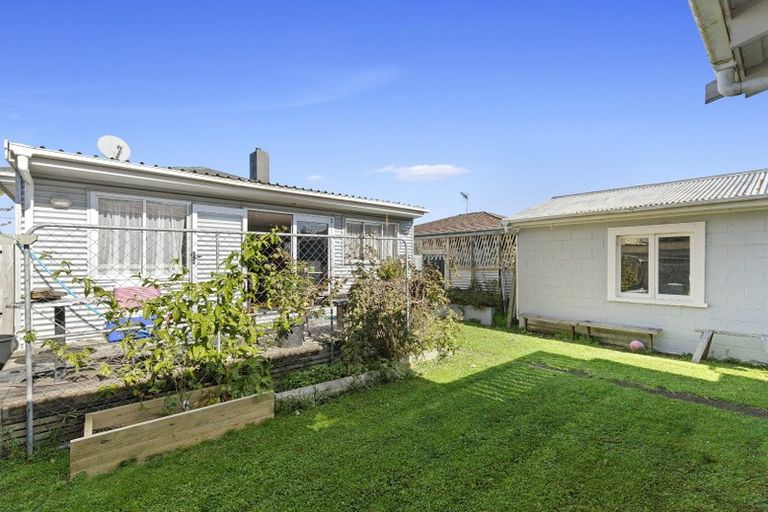 Photo of property in 5 Oxford Street, Fairfield, Hamilton, 3214