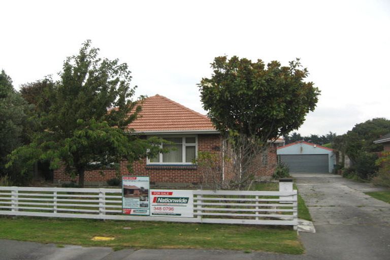 Photo of property in 6 Waters Street, Hoon Hay, Christchurch, 8025
