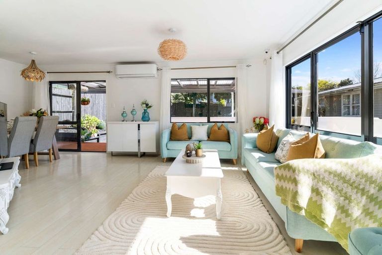 Photo of property in 61c Tiverton Road, Avondale, Auckland, 0600